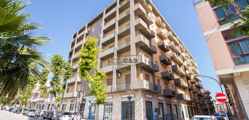 Appartamento centrale in Corso Piersanti Mattarella