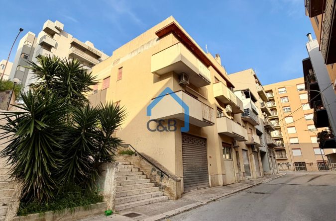 Appartamento con ampia veranda