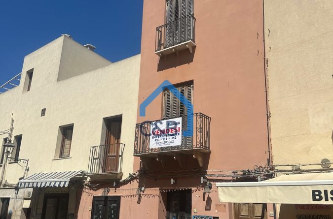 Intero stabile a Favignana